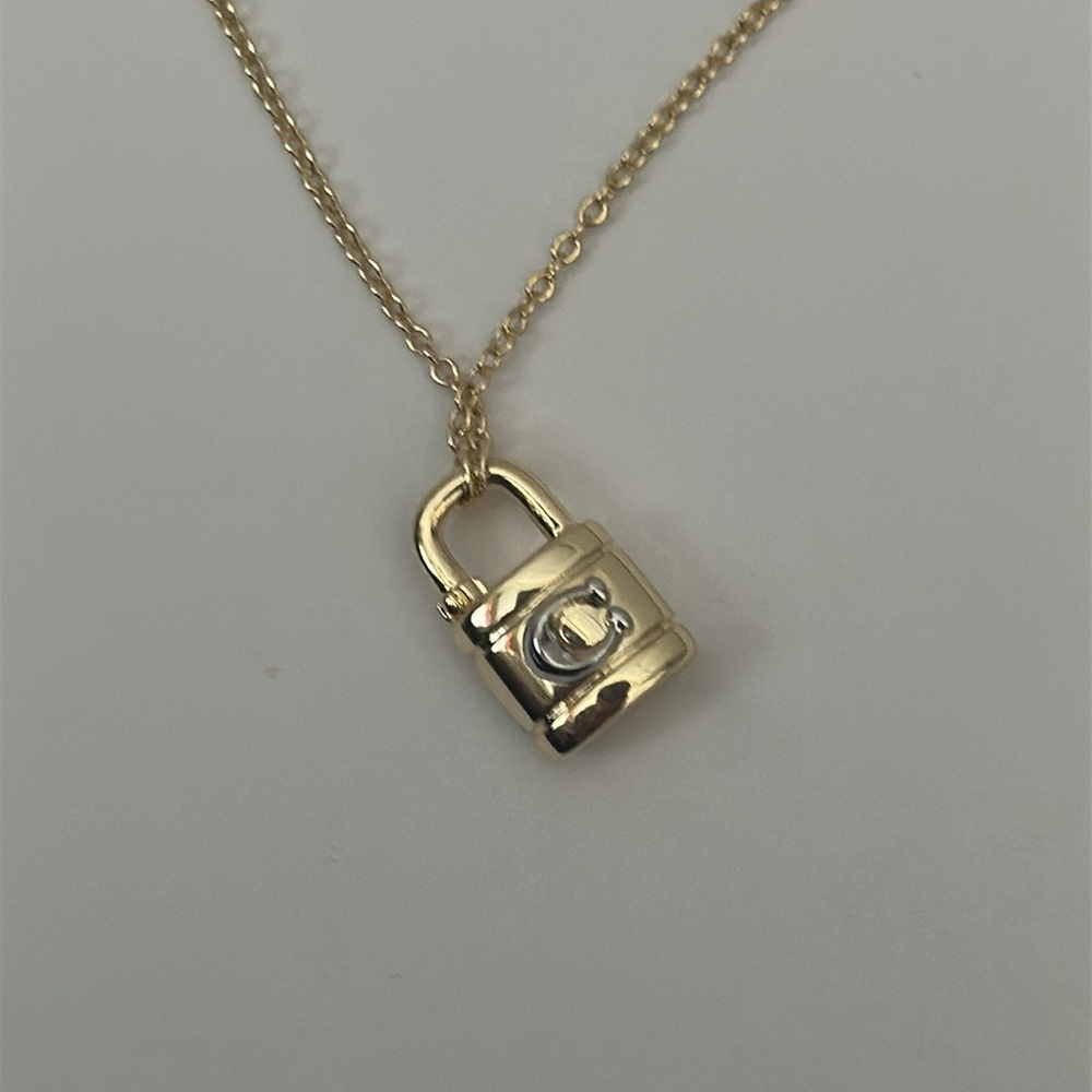 NWT Coach Gold Padlock Adjustable Bracelet - Picture 5 of 6